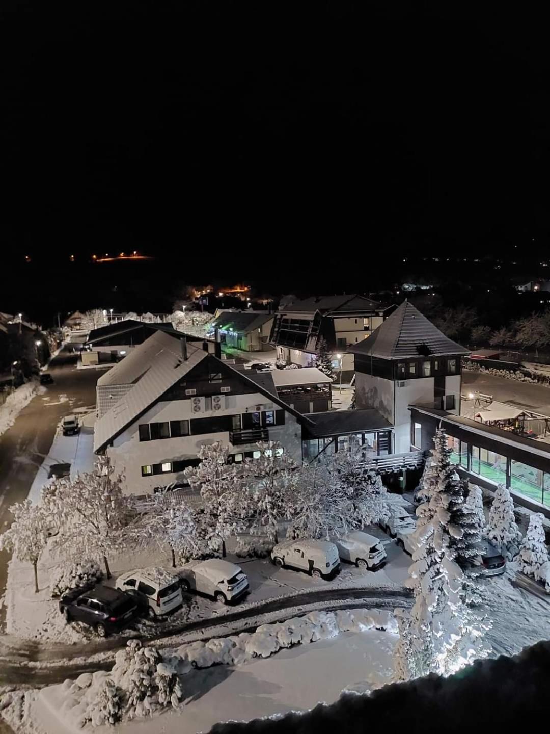 New Wolf Hotel Bran  Exterior photo